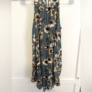 Floral tunic with high neck. Size XS
